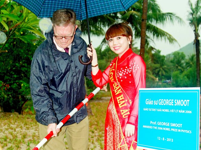 Nguoi doc 'ban thao viet tay cua Chua' hinh anh