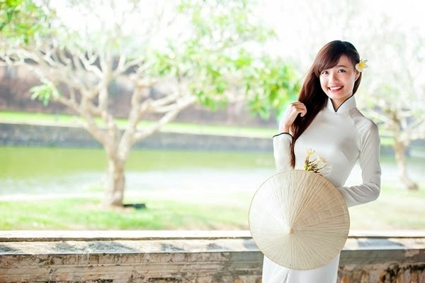 Sau 13 năm xa cách, Võ Ê Vo gặp lại mẹ khi cô tròn 17 tuổi. Ảnh: Ê Vo