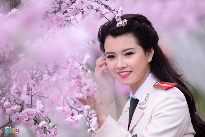 Trước khi trở thành MC truyền hình, Hương Giang (sinh năm 1990) được biết đến với danh hiệu hot girl 