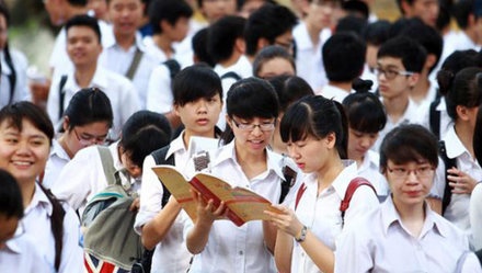 Hoc phi TP HCM tam thoi nhu nam hoc truoc hinh anh