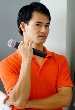 So với các bạn diễn đồng lứa, Xuân Bắc là người gắn bó lâu nhất với nghề diễn viên. 