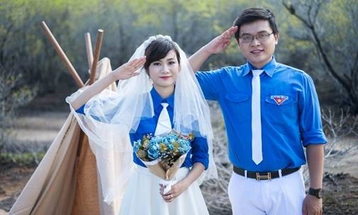 Bộ ảnh cưới đầy ý nghĩa của đôi vợ chồng trẻ. Ảnh: 