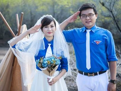Chuyen tinh cap doi nen duyen tu cong tac thien nguyen hinh anh