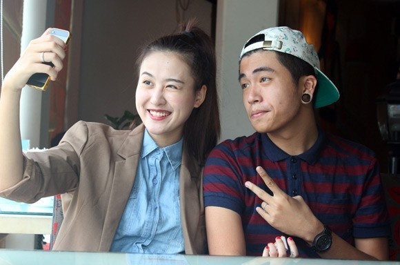 Giống như cặp đôi Hà Min - Tùng Tống, Hà lade và Ứng Duy Khiêm