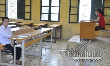 Câu chuyện 19 người phục vụ 1 thí sinh thi môn Lịch sử tại Hà Nội ở kỳ thi tốt nghiệp THPT năm 2014 nhận được nhiều ý kiến trăn trở. (Ảnh: Văn Chung)