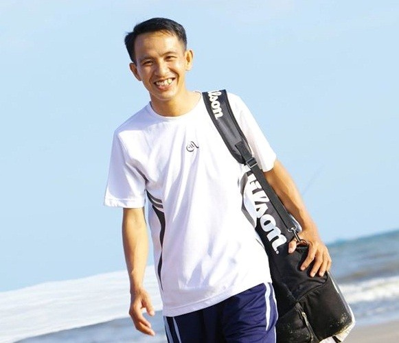 Anh Thắng - người đưa bé An đi cấp cứu và kêu gọi mạng xã hội giúp đỡ. Ảnh: Đức Thắng