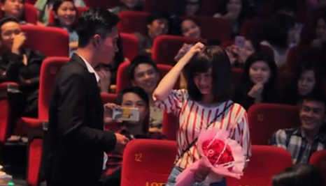 Man to tinh tai rap chieu phim cua 9X Nha Trang hinh anh