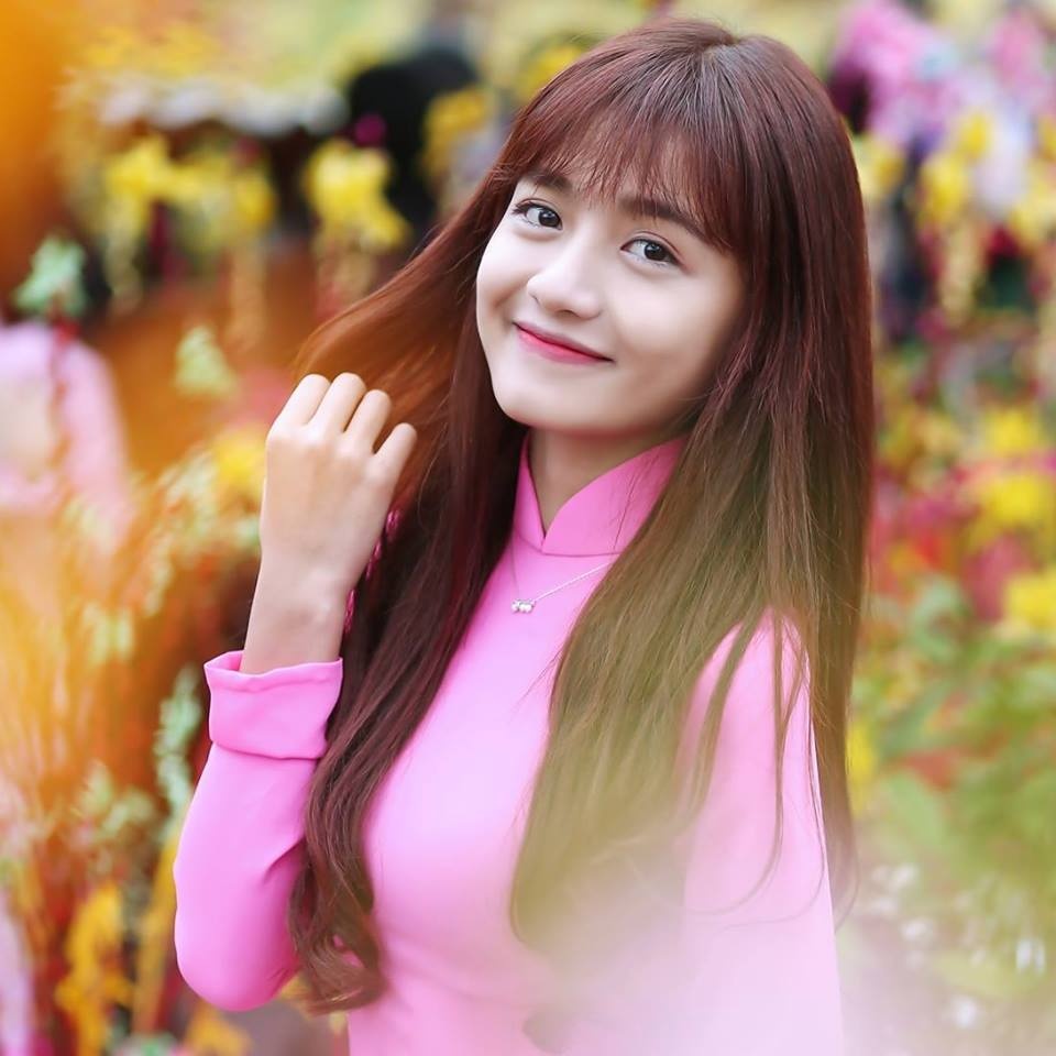 qua cua hot girl 8/3 anh 3