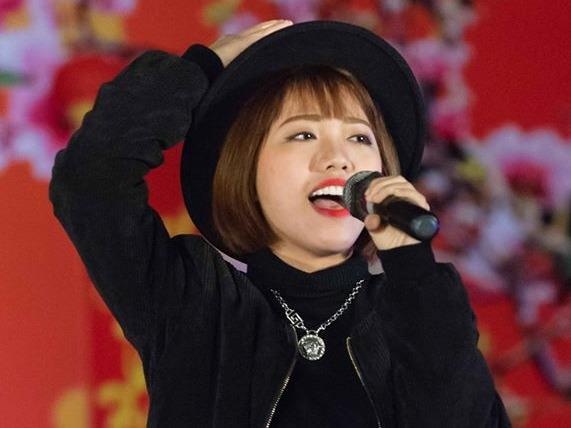 Phung Khanh Linh cover nhac phim 'Hau due cua mat troi' hinh anh