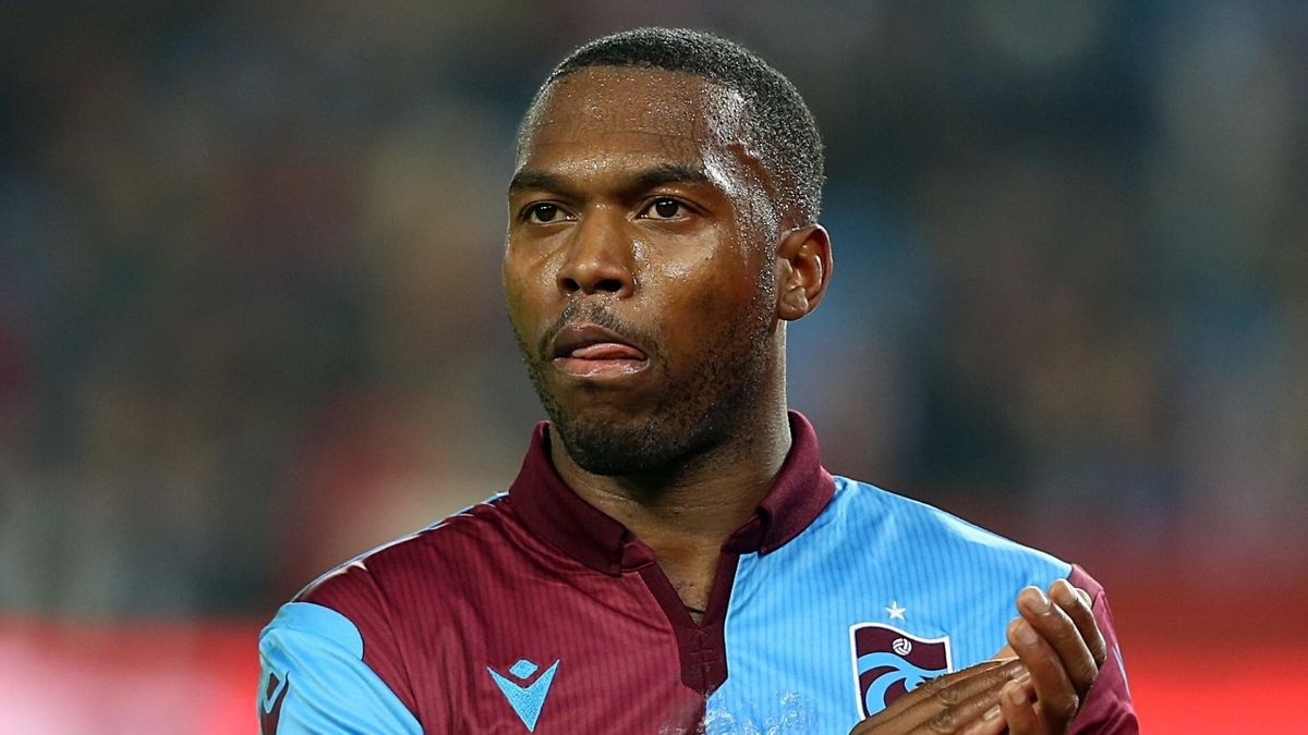 Sturridge lai lam canh that nghiep hinh anh