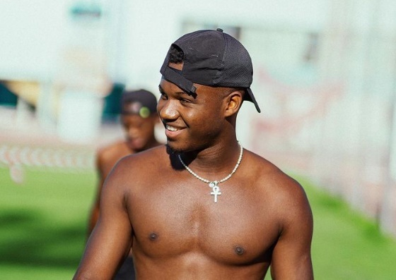 Co bap cua Ansu Fati hinh anh