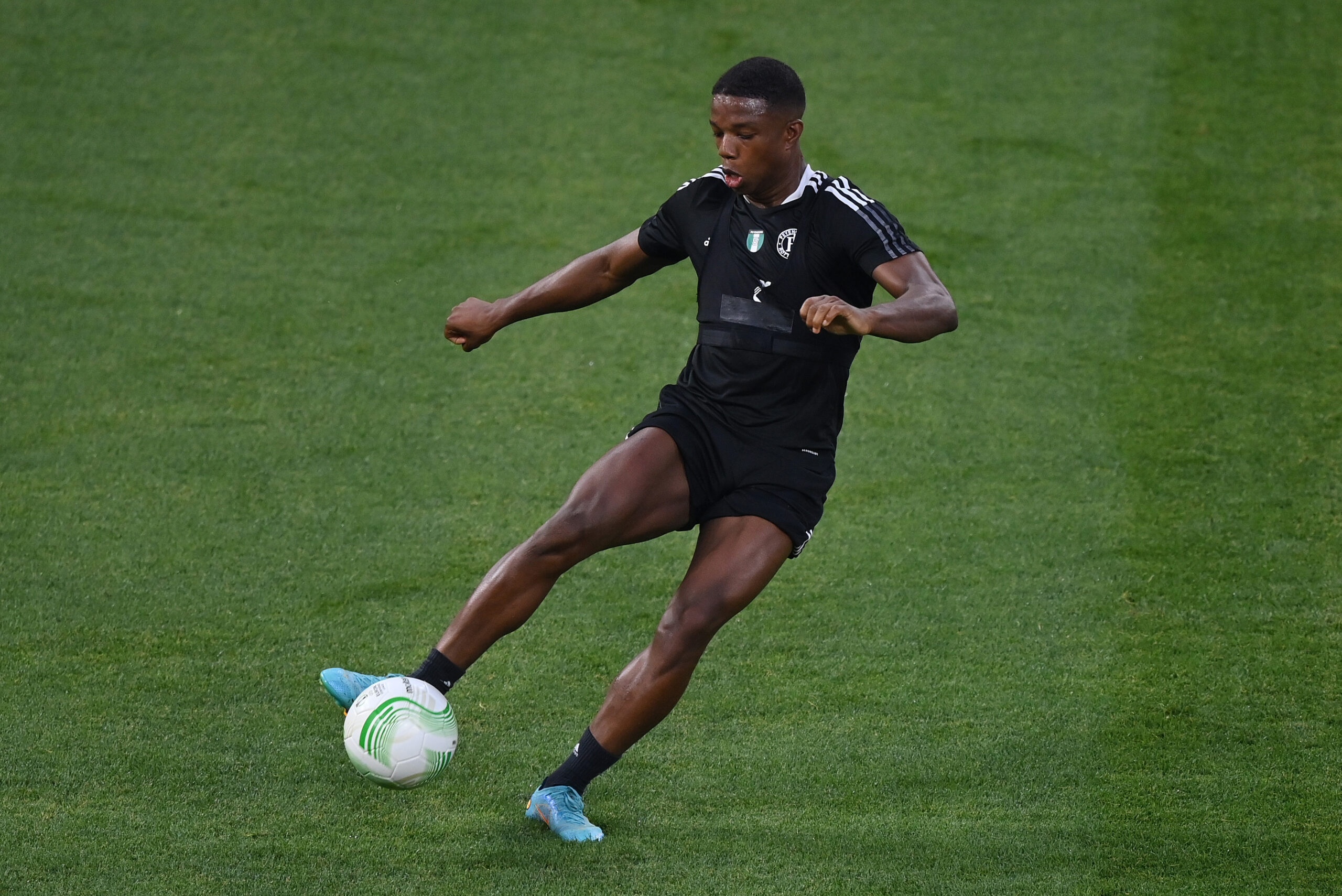 Tyrell Malacia anh 5