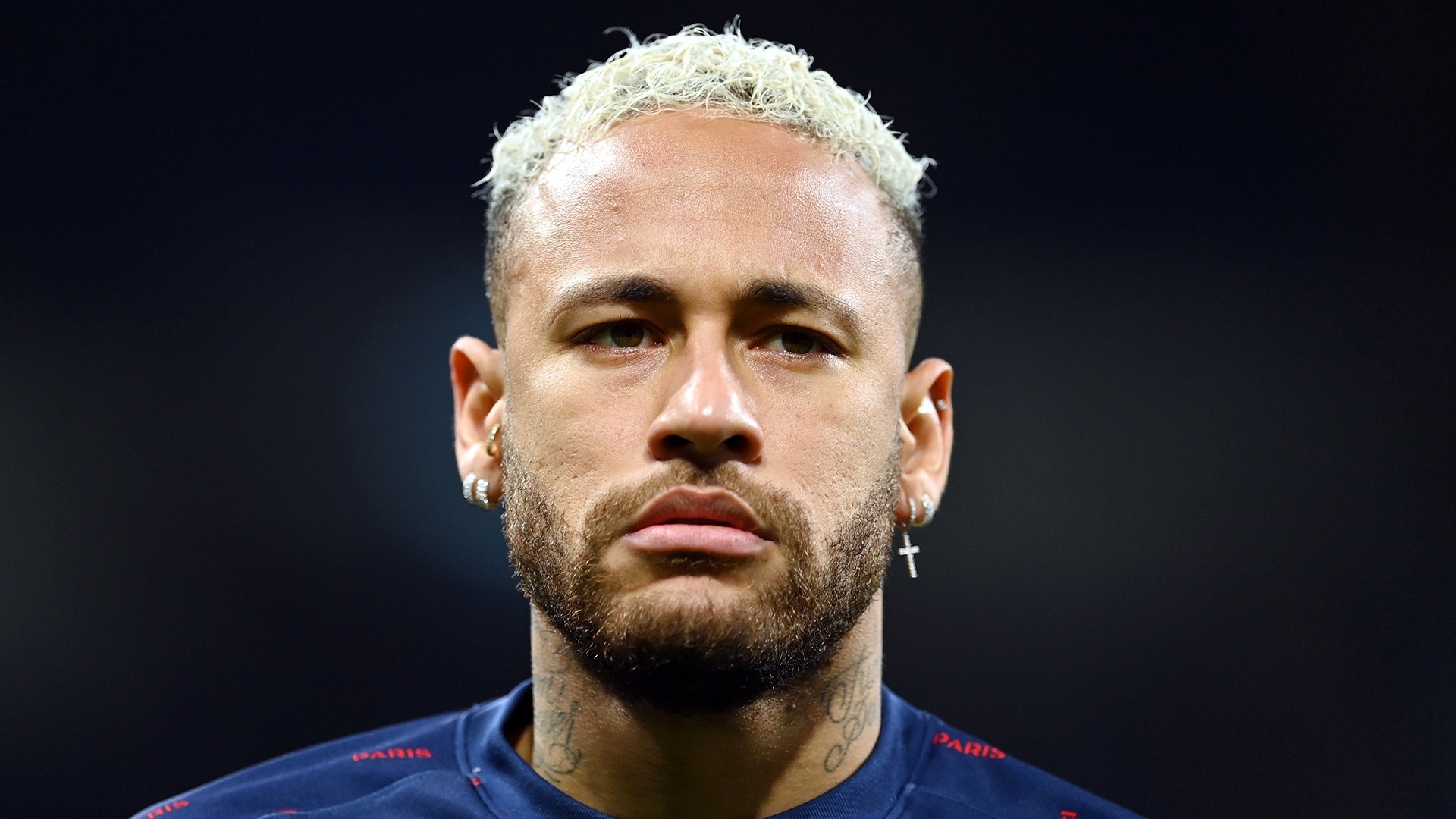 Thoi co de Neymar sua sai tai PSG hinh anh