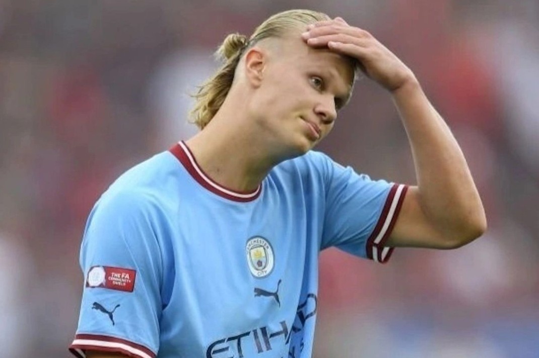 Man City phai kien nhan voi Haaland hinh anh