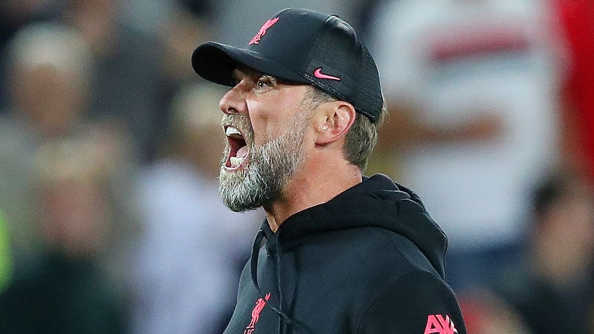 HLV Klopp dap tra tin don sap bi sa thai nhu Tuchel hinh anh