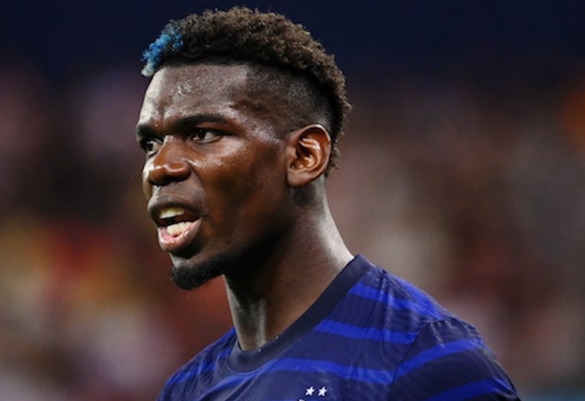 HLV Deschamps doi thai do voi Pogba hinh anh