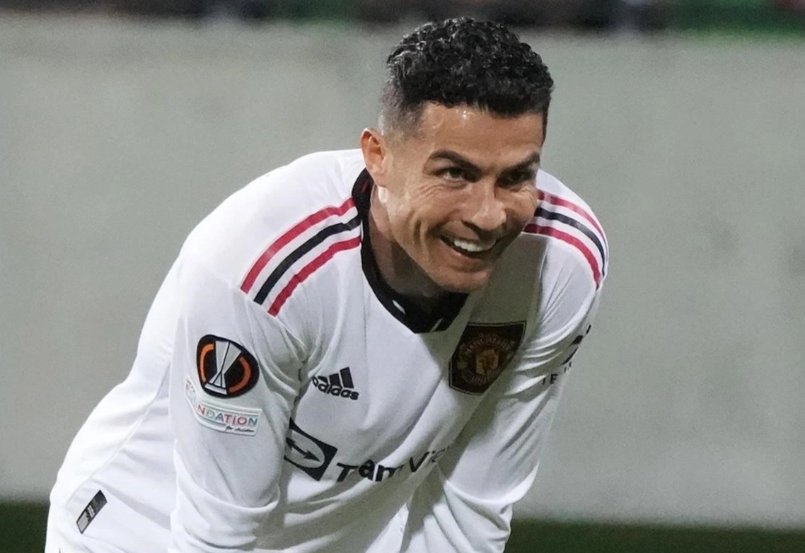 Ronaldo bi che khi so sanh voi lao tuong 41 tuoi hinh anh