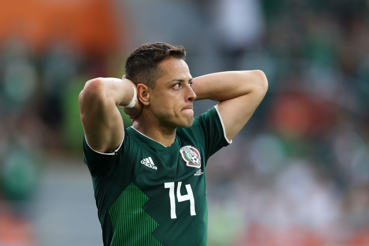 World Cup xa voi voi Chicharito hinh anh
