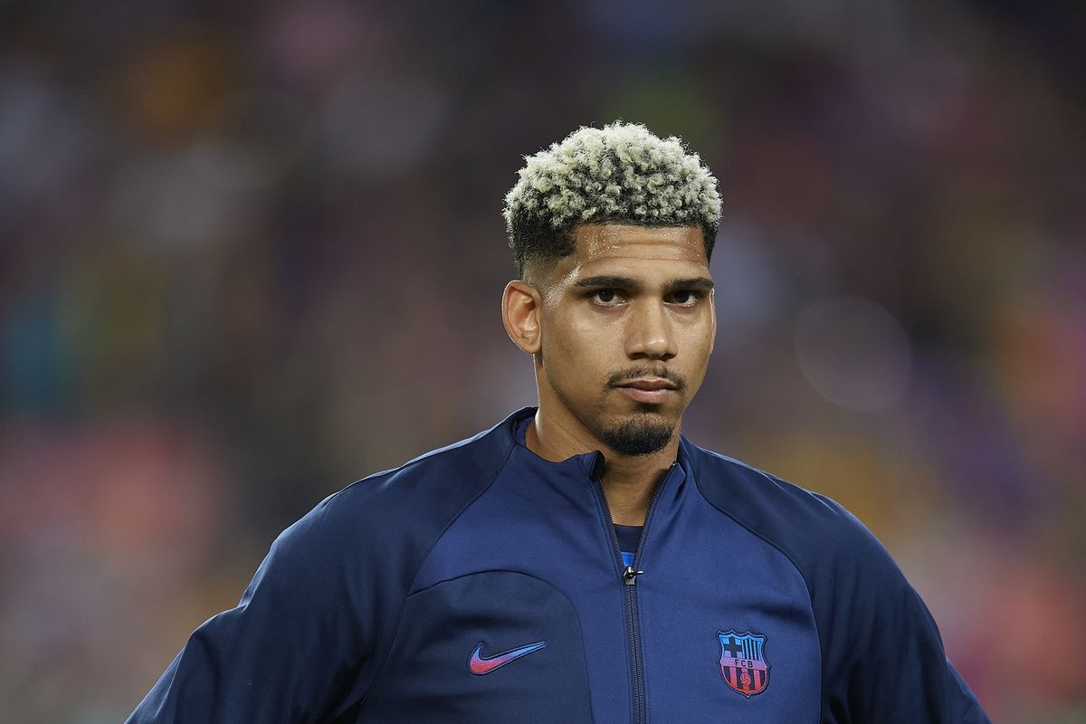 Trung ve Barca mat co hoi du World Cup 2022 hinh anh