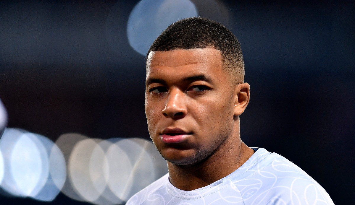 Mbappe gop phan khien PSG lam an thua lo hinh anh