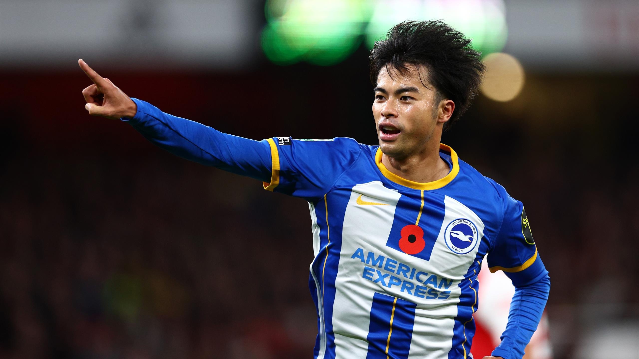 Tuyen thu Nhat sut tung luoi Arsenal truoc khi du World Cup hinh anh