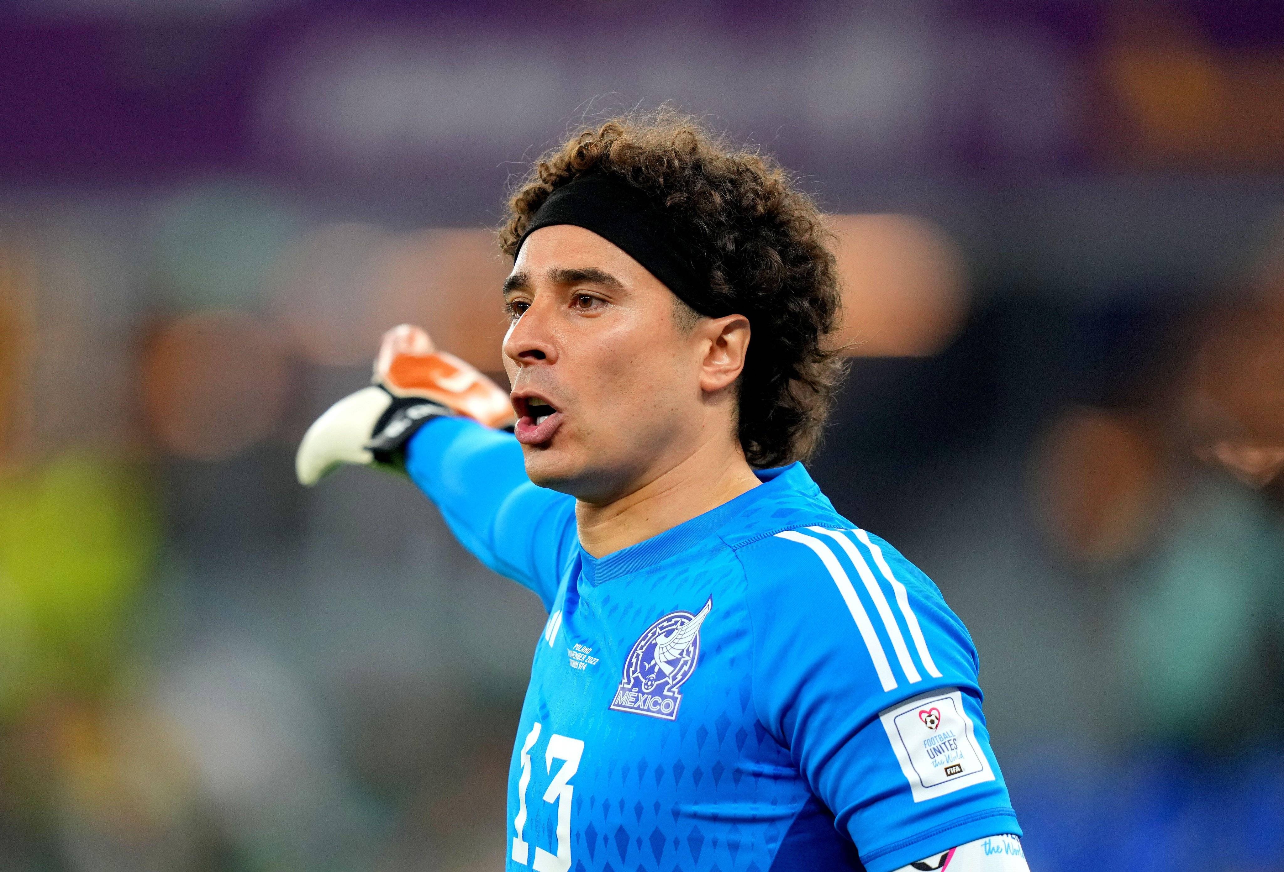 Ochoa: 'Messi co ma thuat' hinh anh