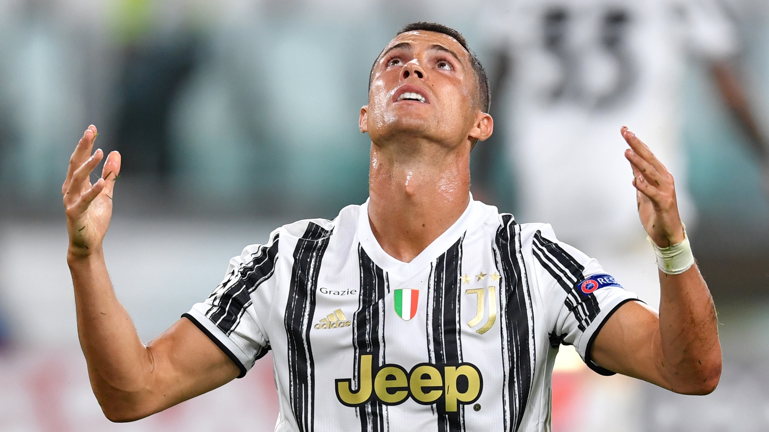 Cuu chu tich Juventus: 'Doi bong gap rac roi tu khi mua Ronaldo' hinh anh