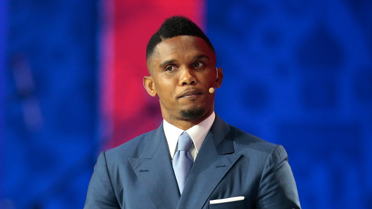 Eto'o xin loi vi hanh hung co dong vien tai World Cup hinh anh