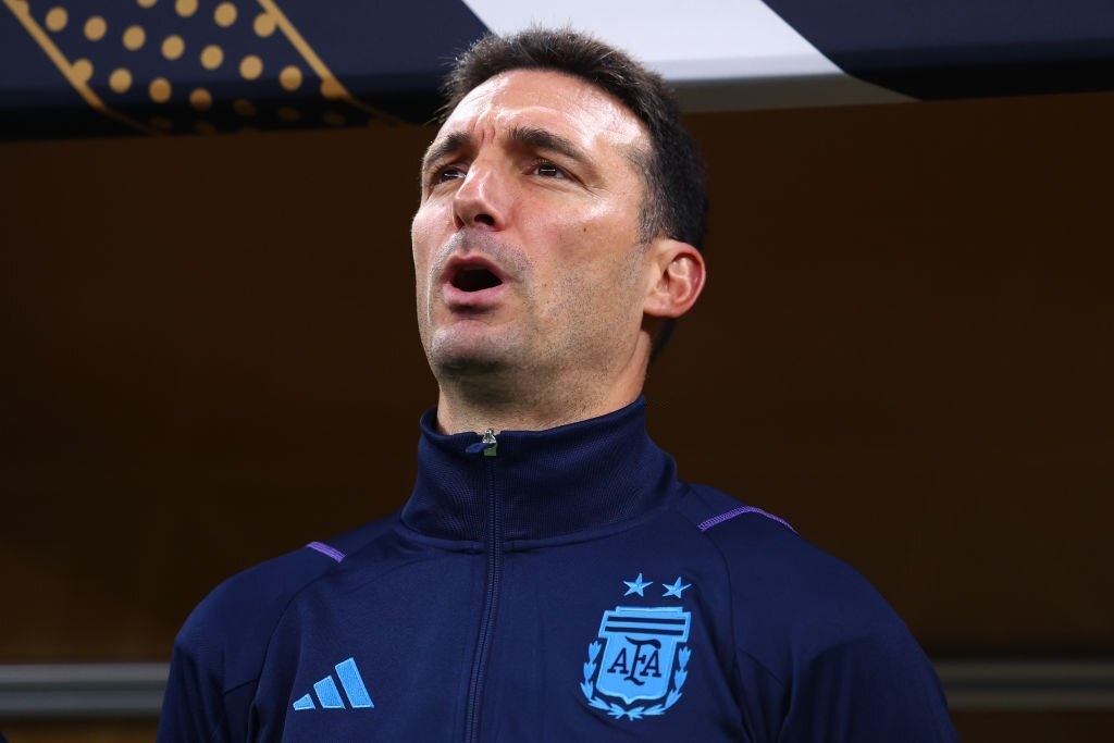 Scaloni di vao hang ngu nhung HLV vi dai nhat Argentina hinh anh