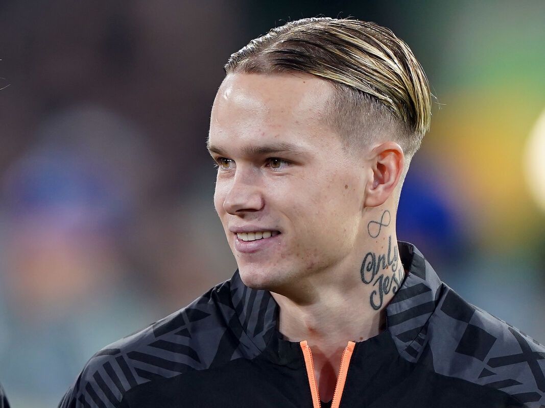 Cau thu tri gia 52 trieu bang duoc Arsenal hoi mua co gi dac biet? hinh anh