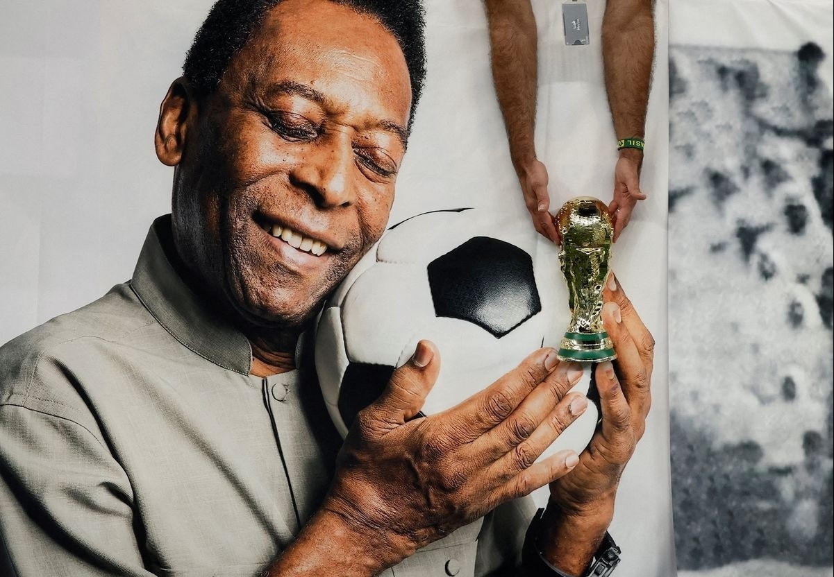 The gioi bong da tiec thuong Pele hinh anh
