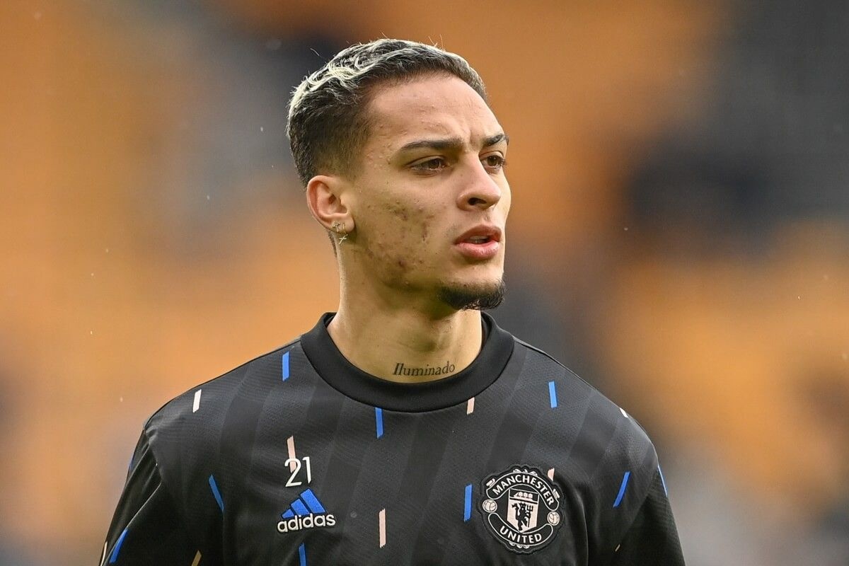 Antony gap tai nan xe trong dem giao thua hinh anh