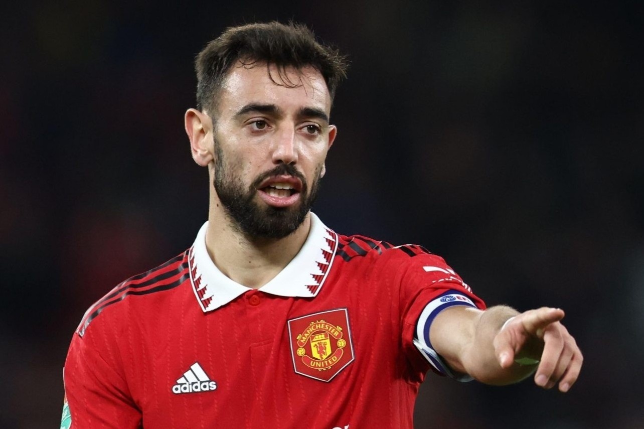 Bruno Fernandes: 'MU lot xac sau tran thua Brentford' hinh anh