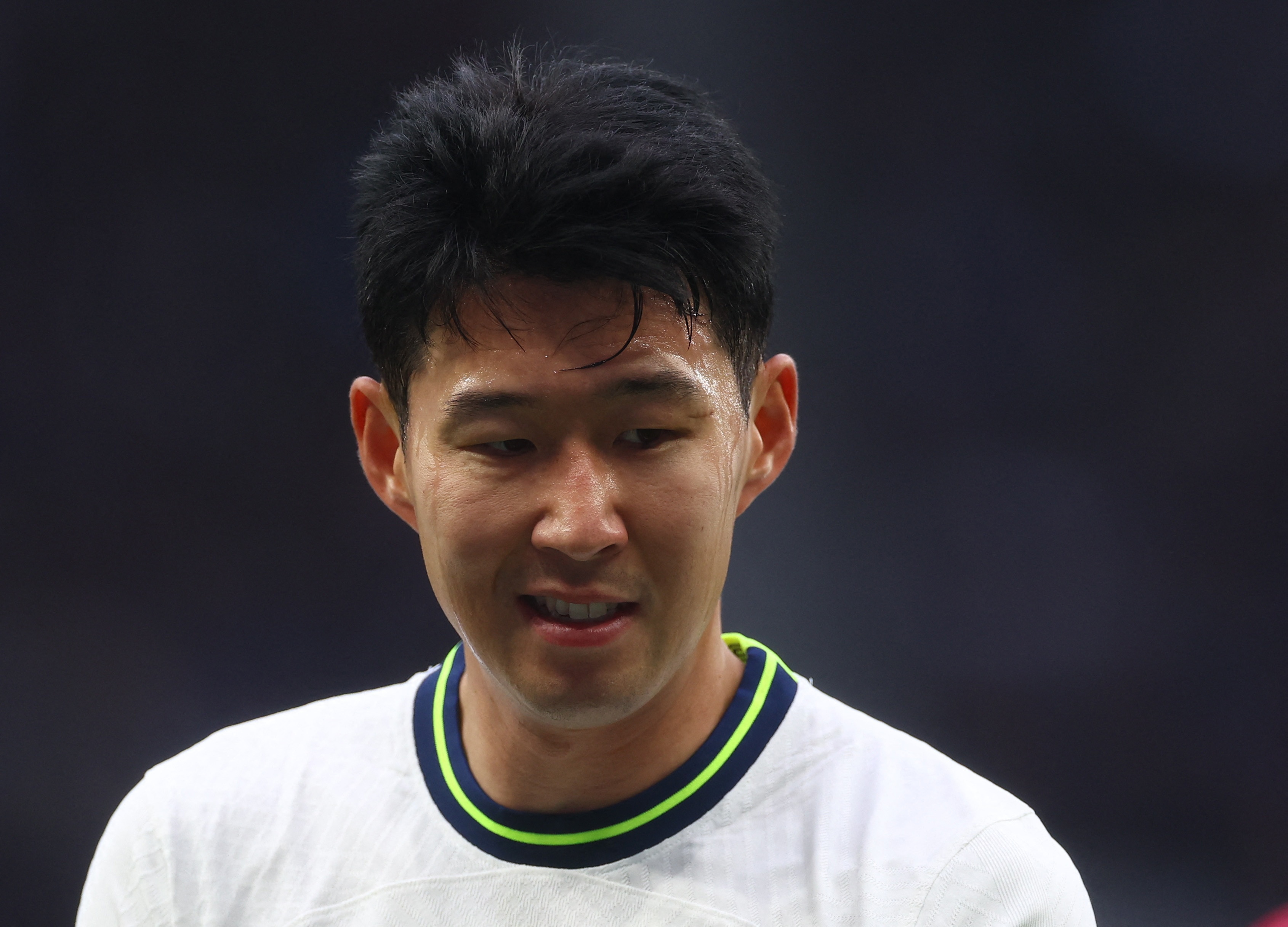 Son Heung-min gay that vong hinh anh