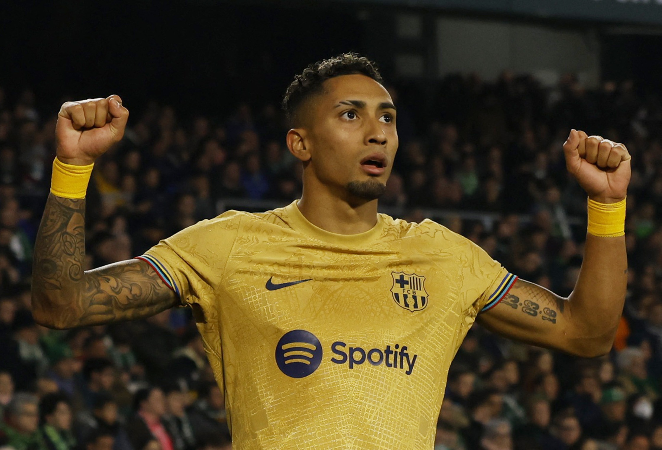 Barca chuan bi cho cuoc thanh ly hang loat hinh anh