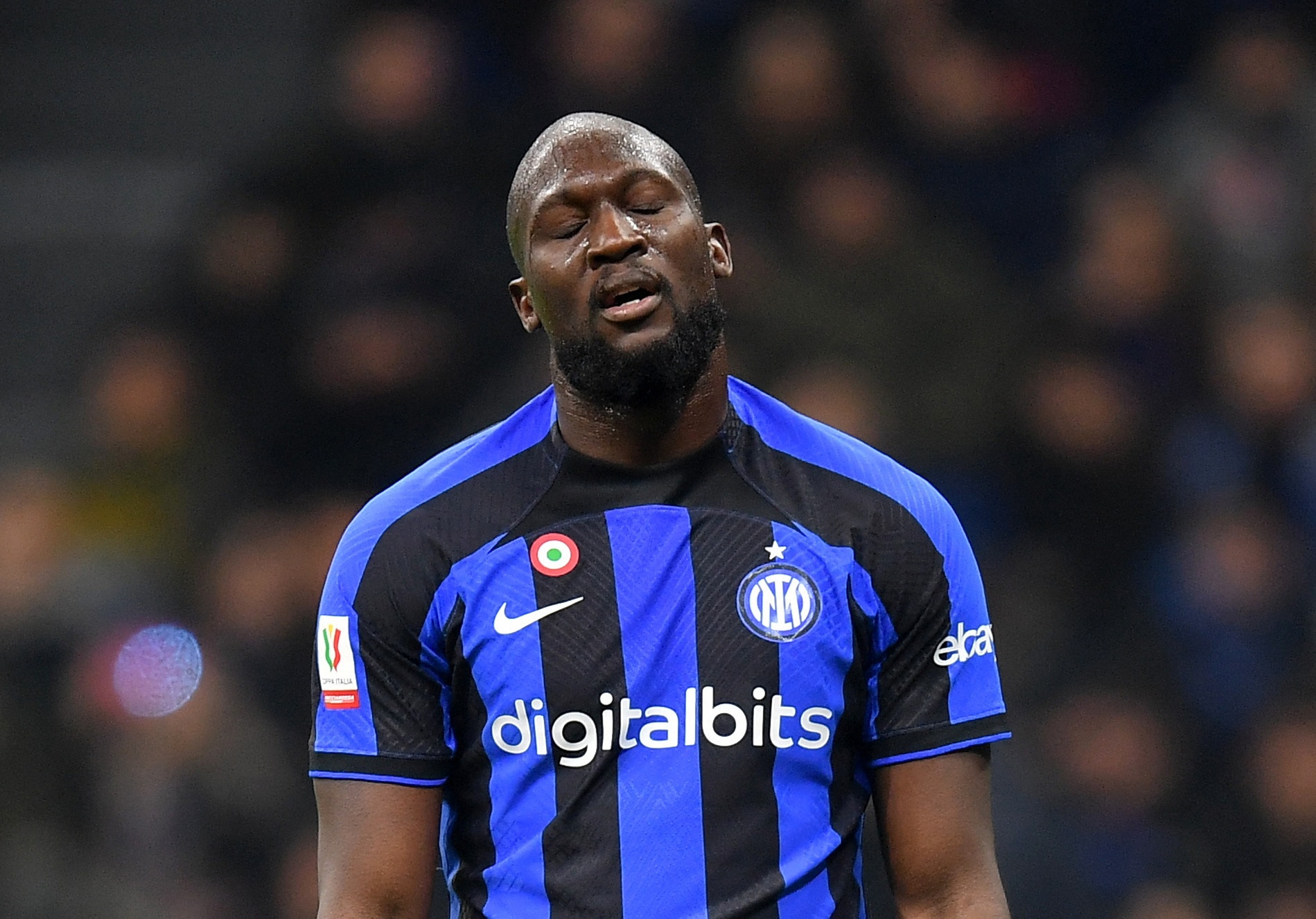 Inter Milan muon giu chan Lukaku hinh anh