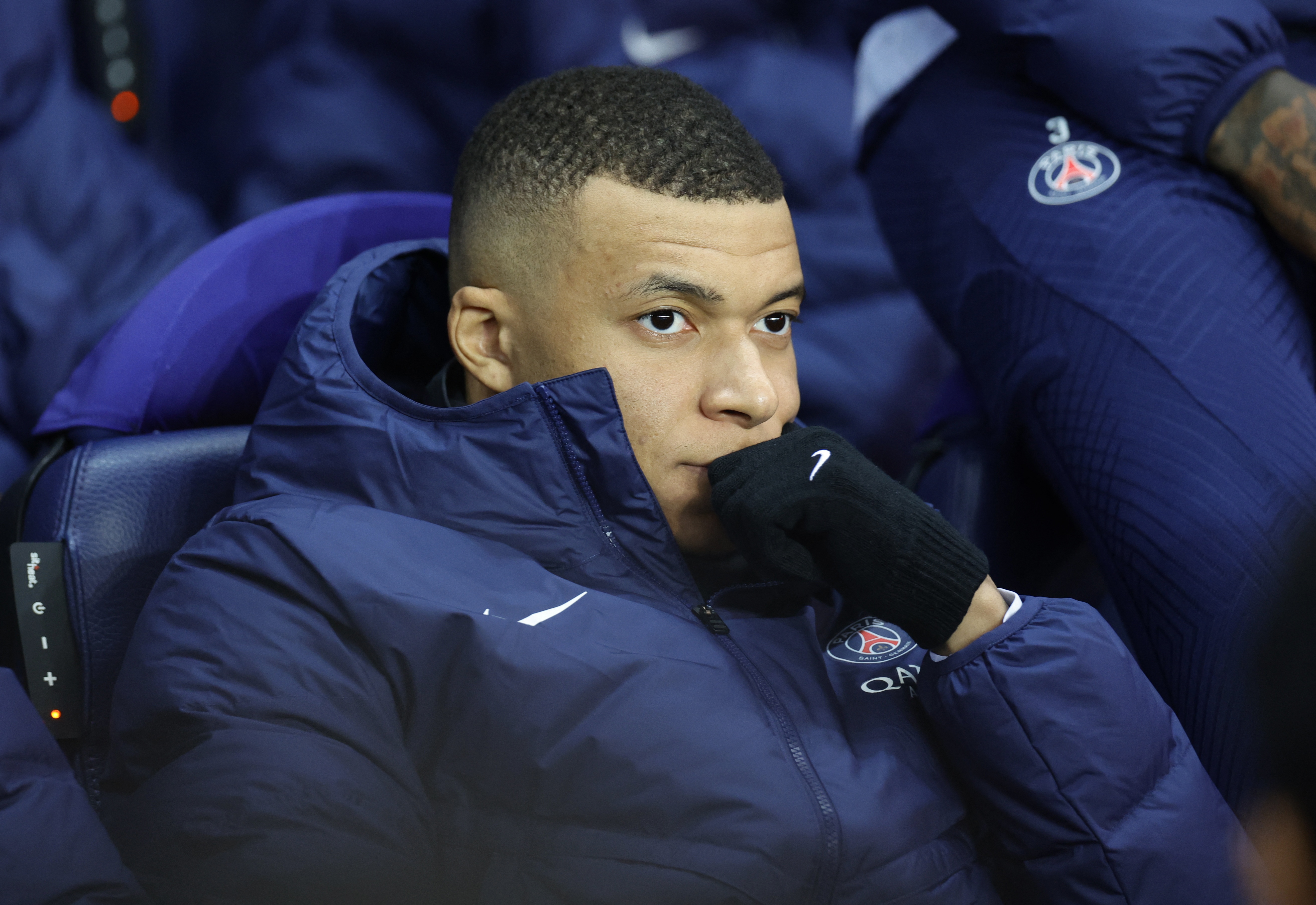Chelsea gia nhap cuoc dua chieu mo Mbappe hinh anh