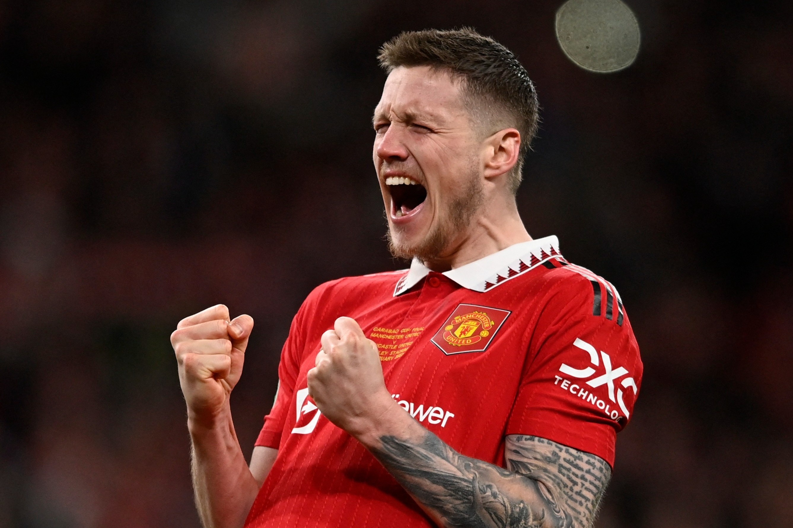 Weghorst khien MU quen di Ronaldo hinh anh