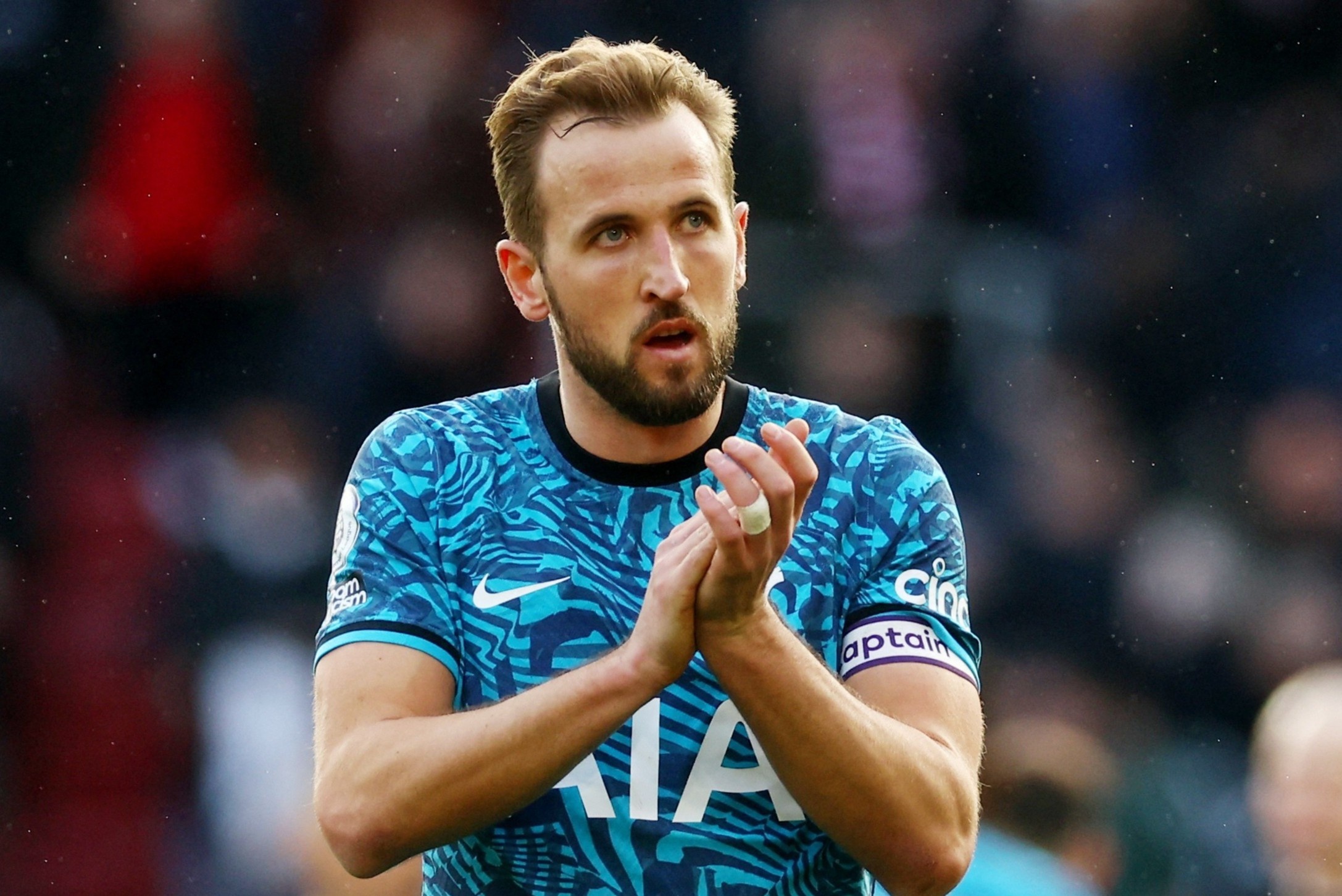 Tottenham ra gia ban Harry Kane hinh anh
