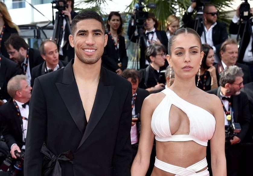 Vo Hakimi ung ho nan nhan trong vu tan cong tinh duc hinh anh