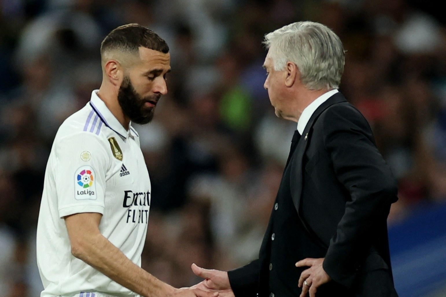 Cau thu Barca ha he khi Real thua tran hinh anh