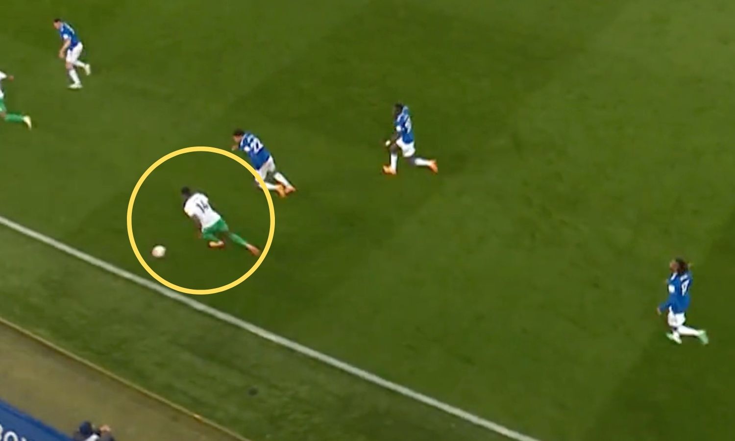 Alexander Isak anh 1