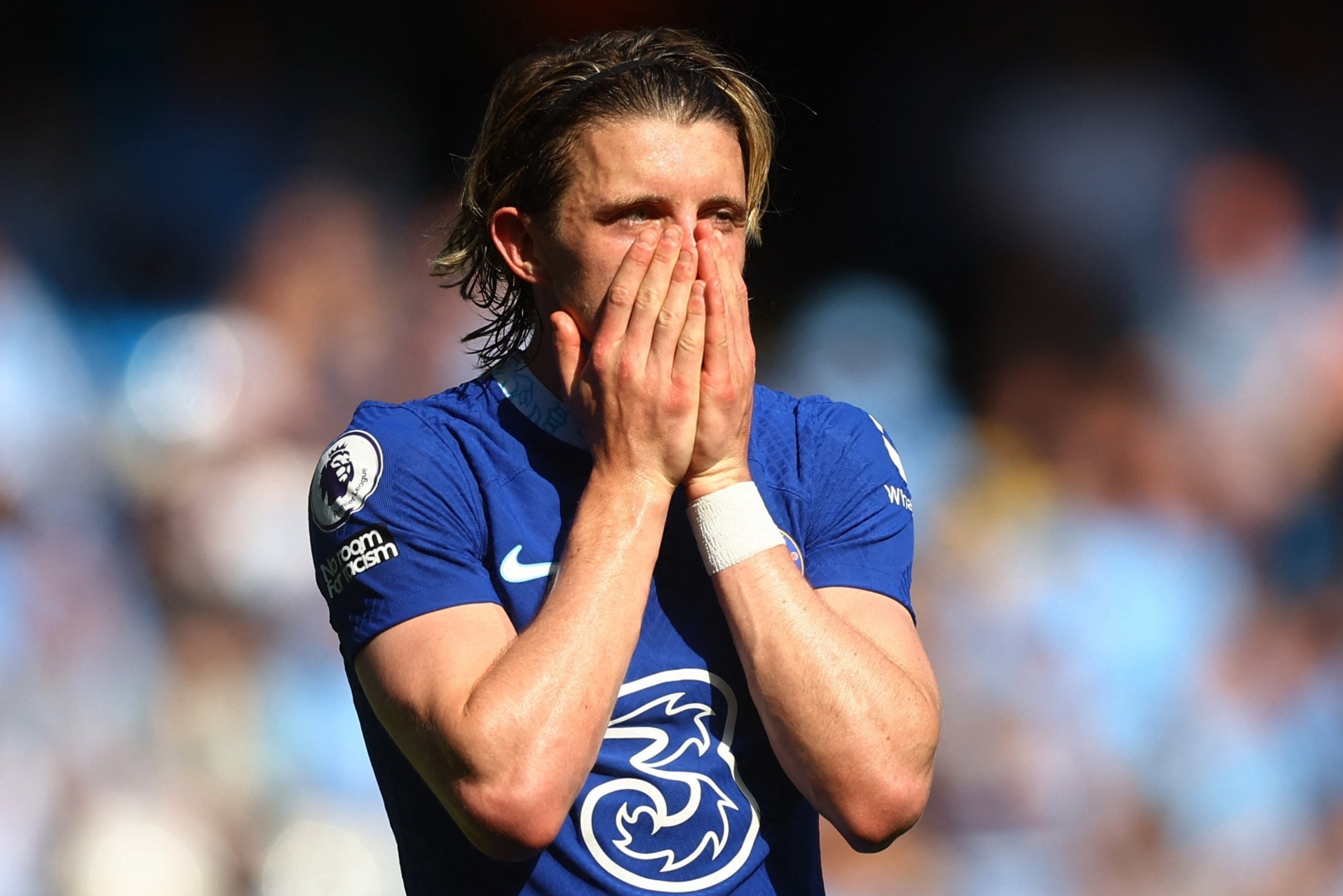 Chelsea huy le trao giai sau mua 2022/23 tham hoa hinh anh