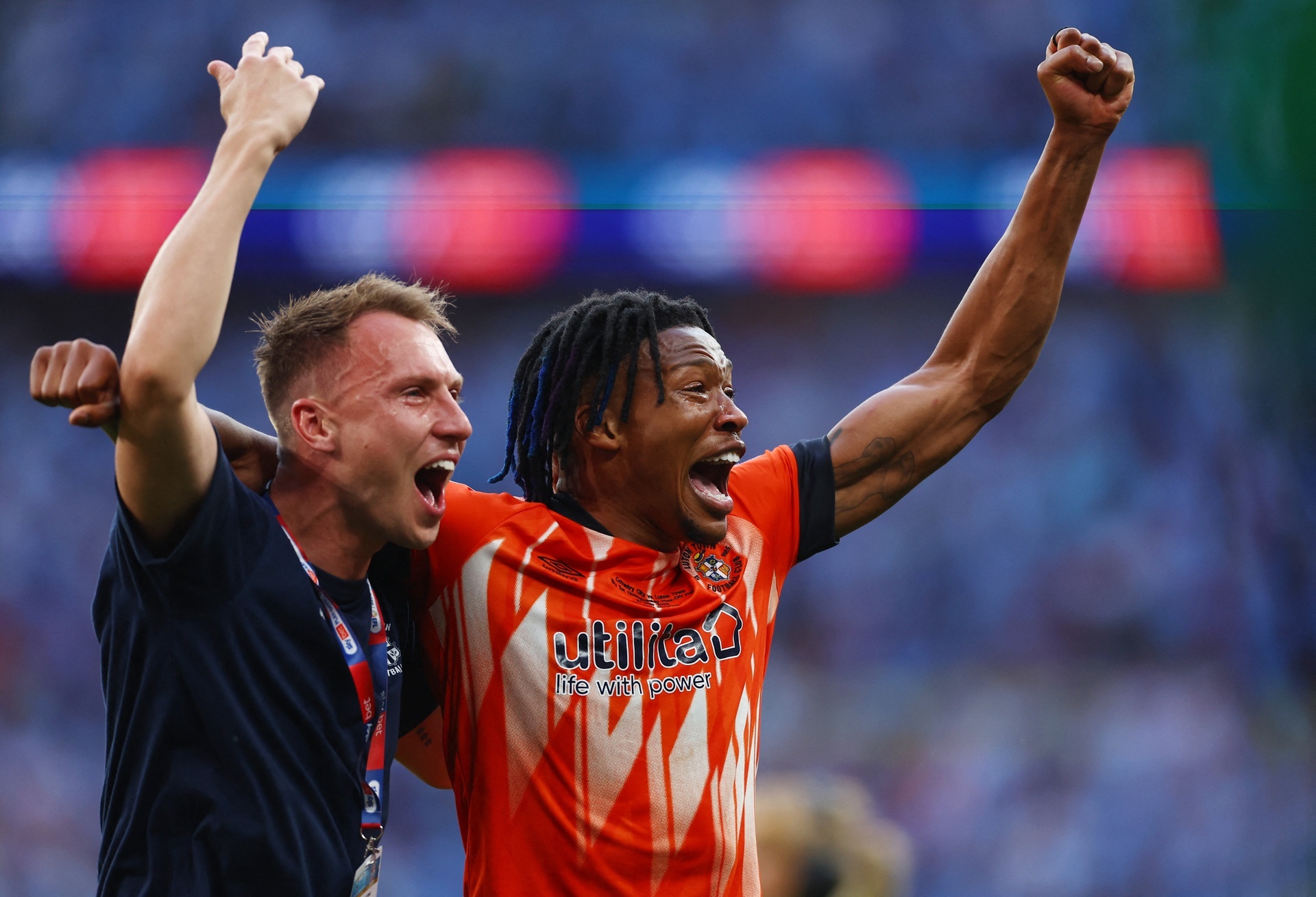 CLB 138 nam tuoi doi doi nho ve du Premier League hinh anh