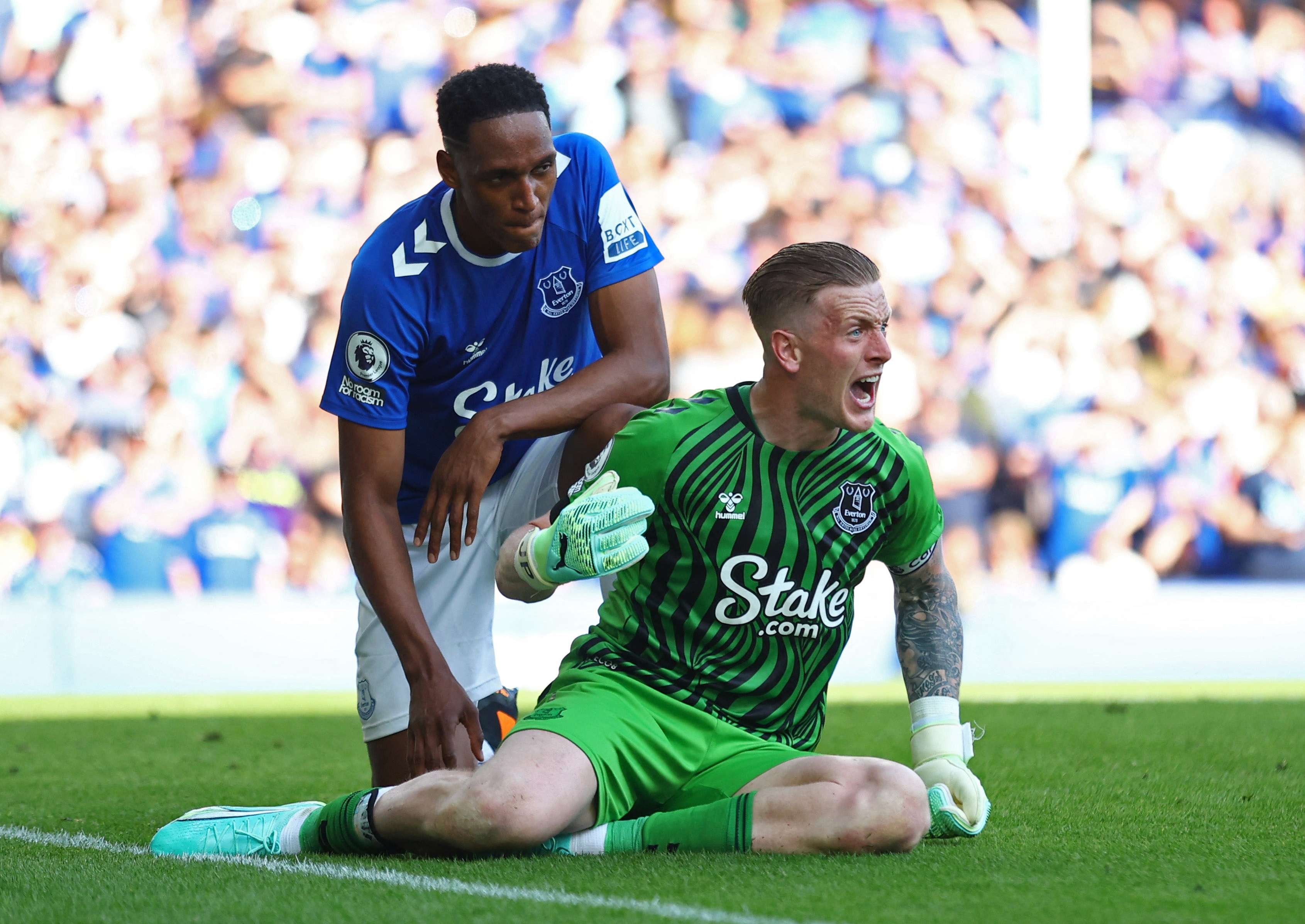 Chi tieu lieu linh, Everton suyt tra gia dat hinh anh