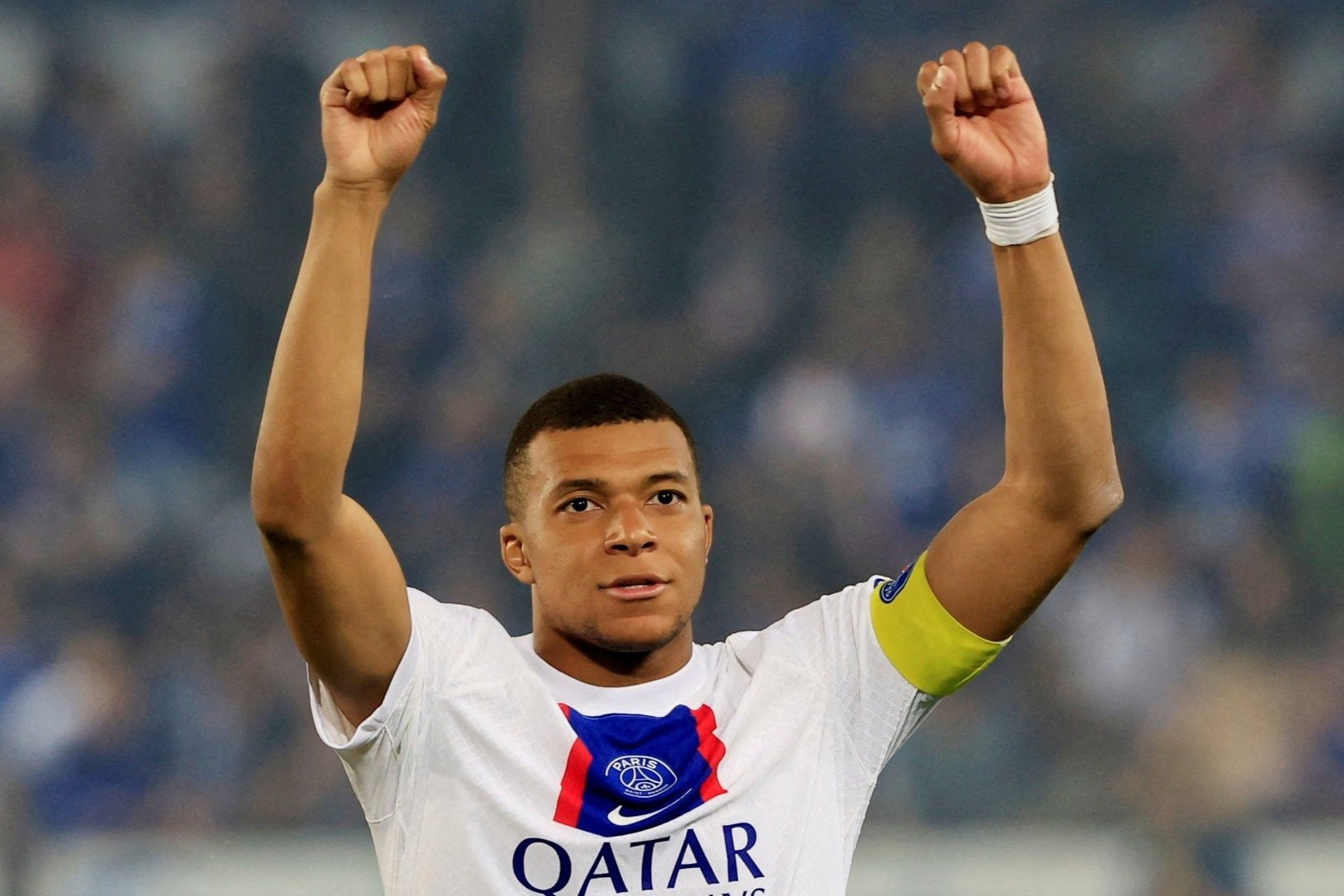 Mbappe chot tuong lai hinh anh