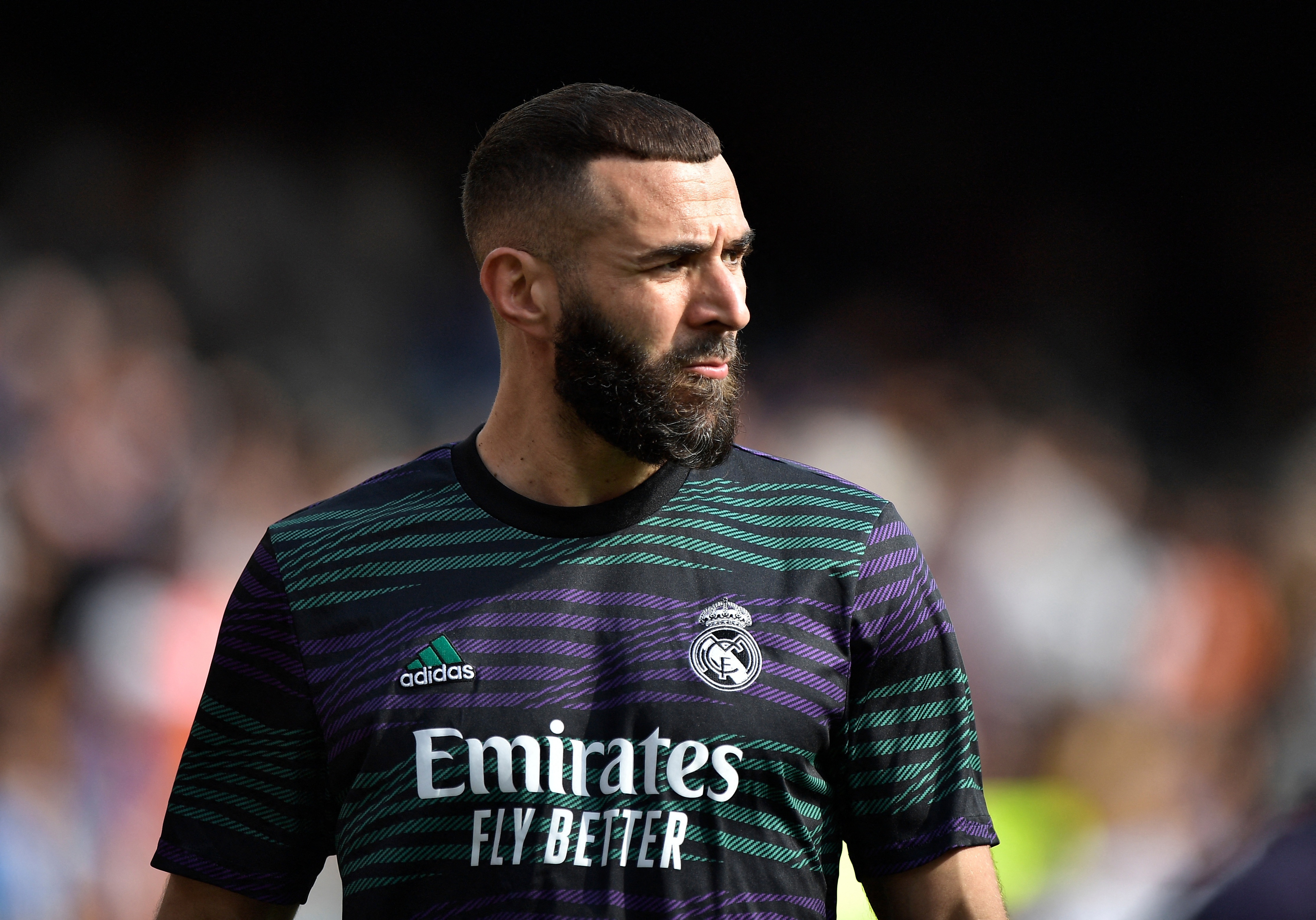 CDV Real Madrid chuan bi san le tri an Benzema hinh anh