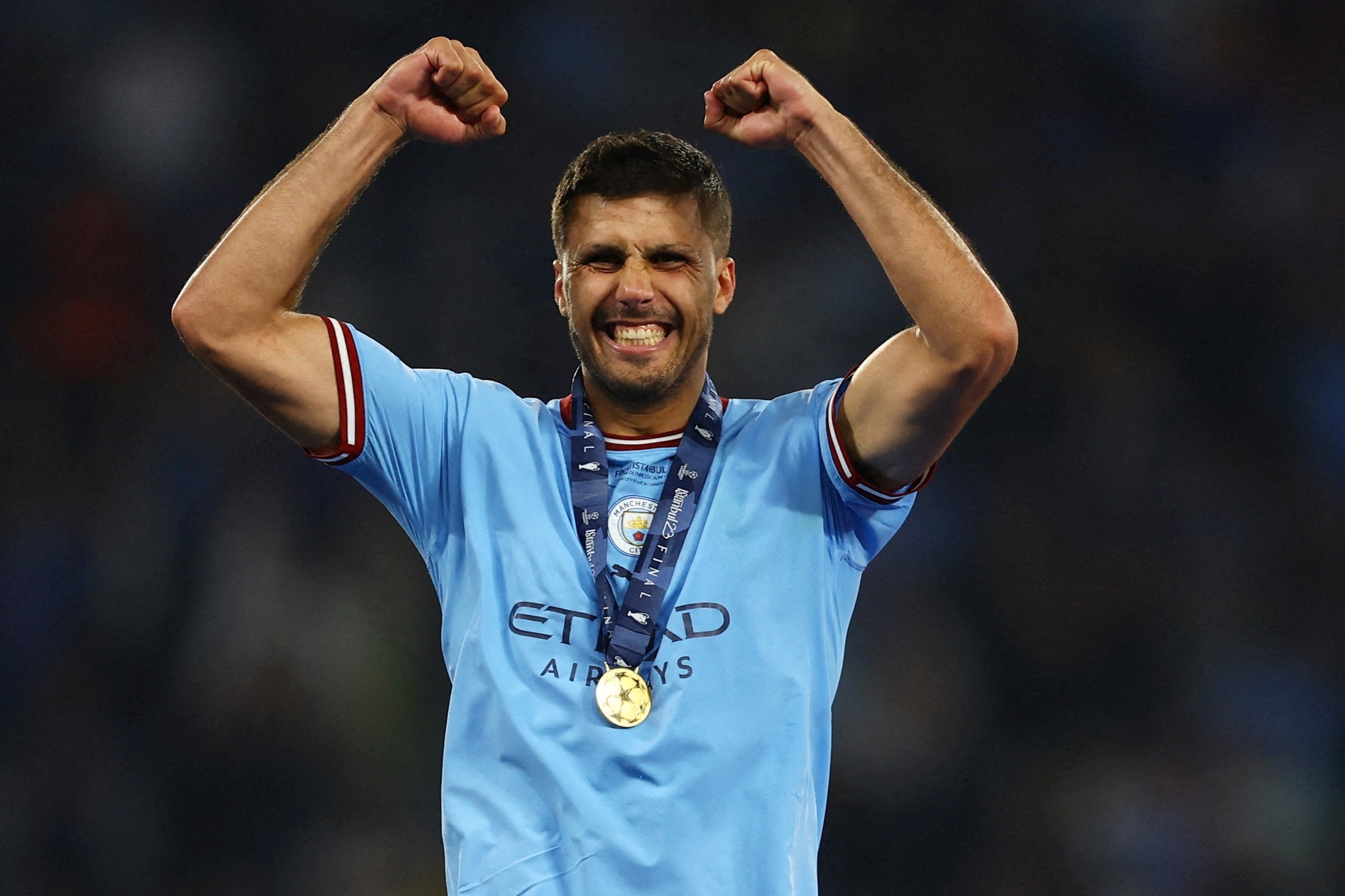 Man City nhan thuong gan 300 trieu bang sau cu an ba hinh anh