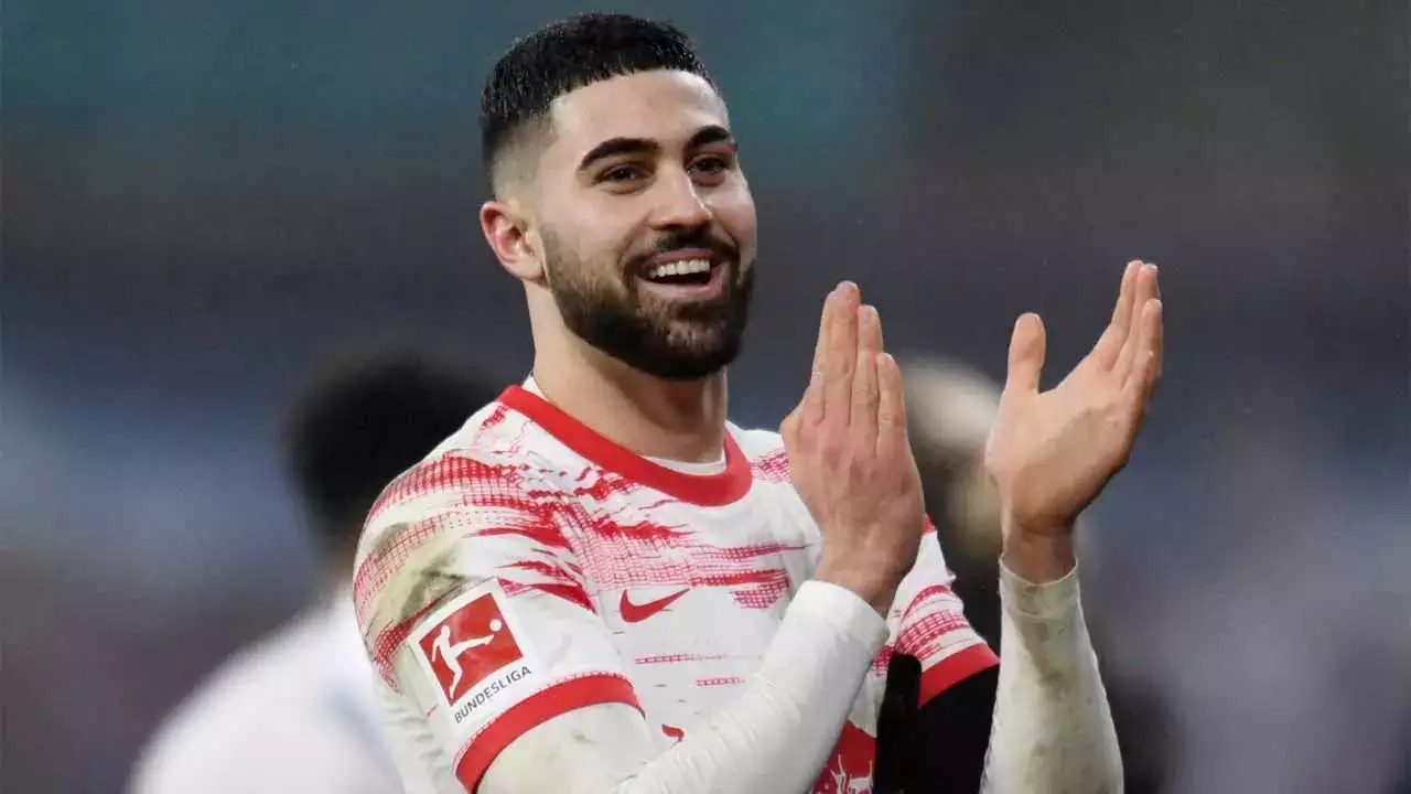 Man City muon pha ky luc chuyen nhuong vi trung ve 21 tuoi hinh anh