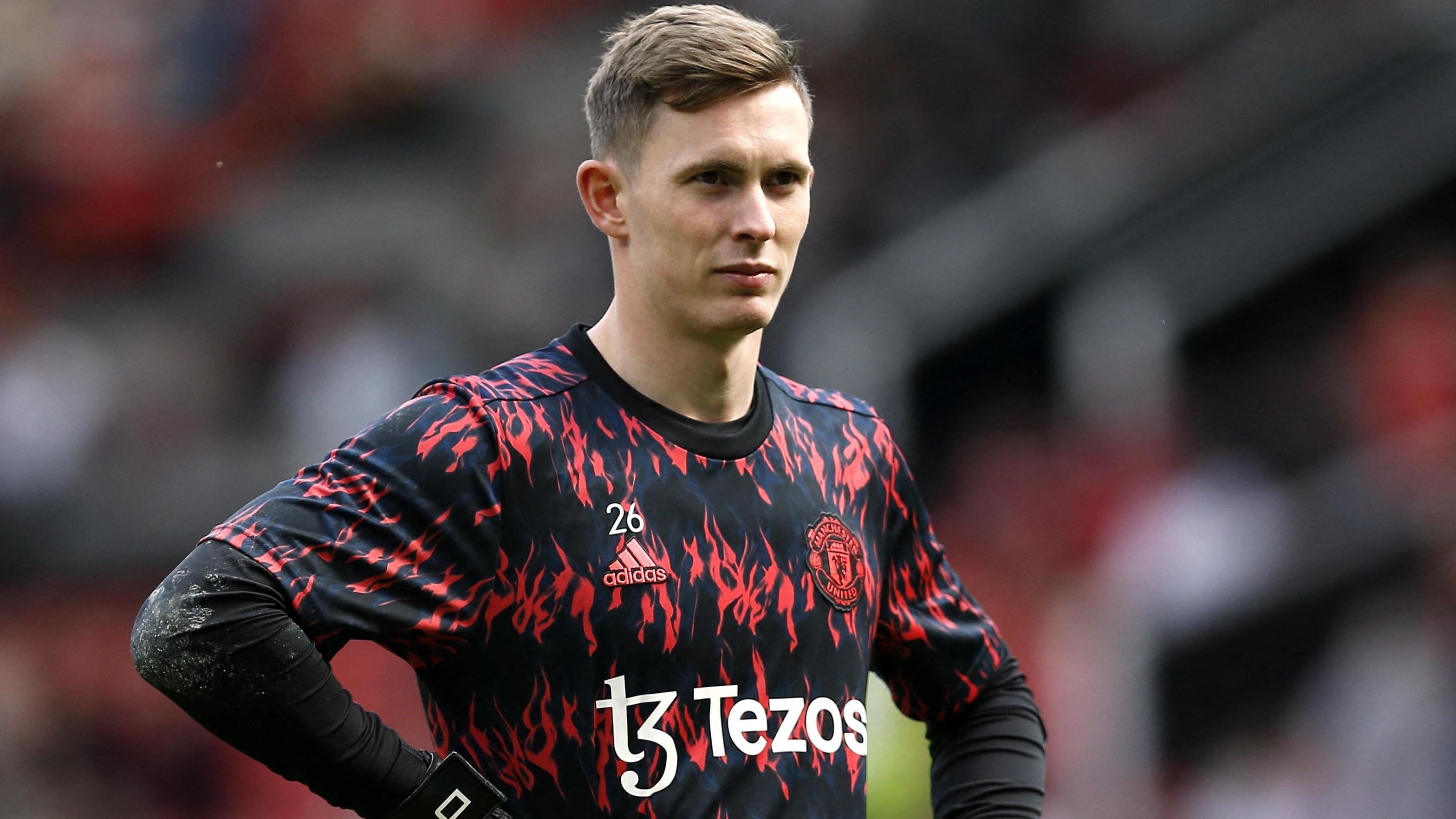 Doan ket buon cua Dean Henderson tai MU hinh anh
